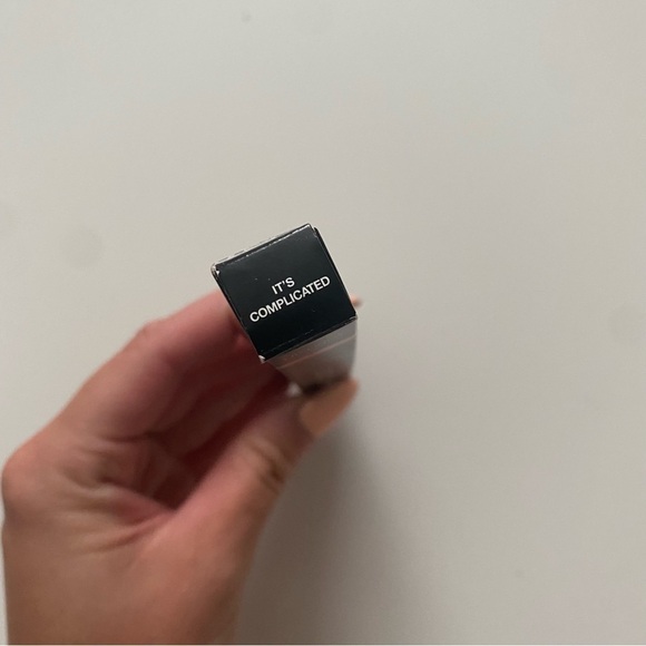 Dose of colors lip liner it’s complicated New in box - Picture 3 of 4